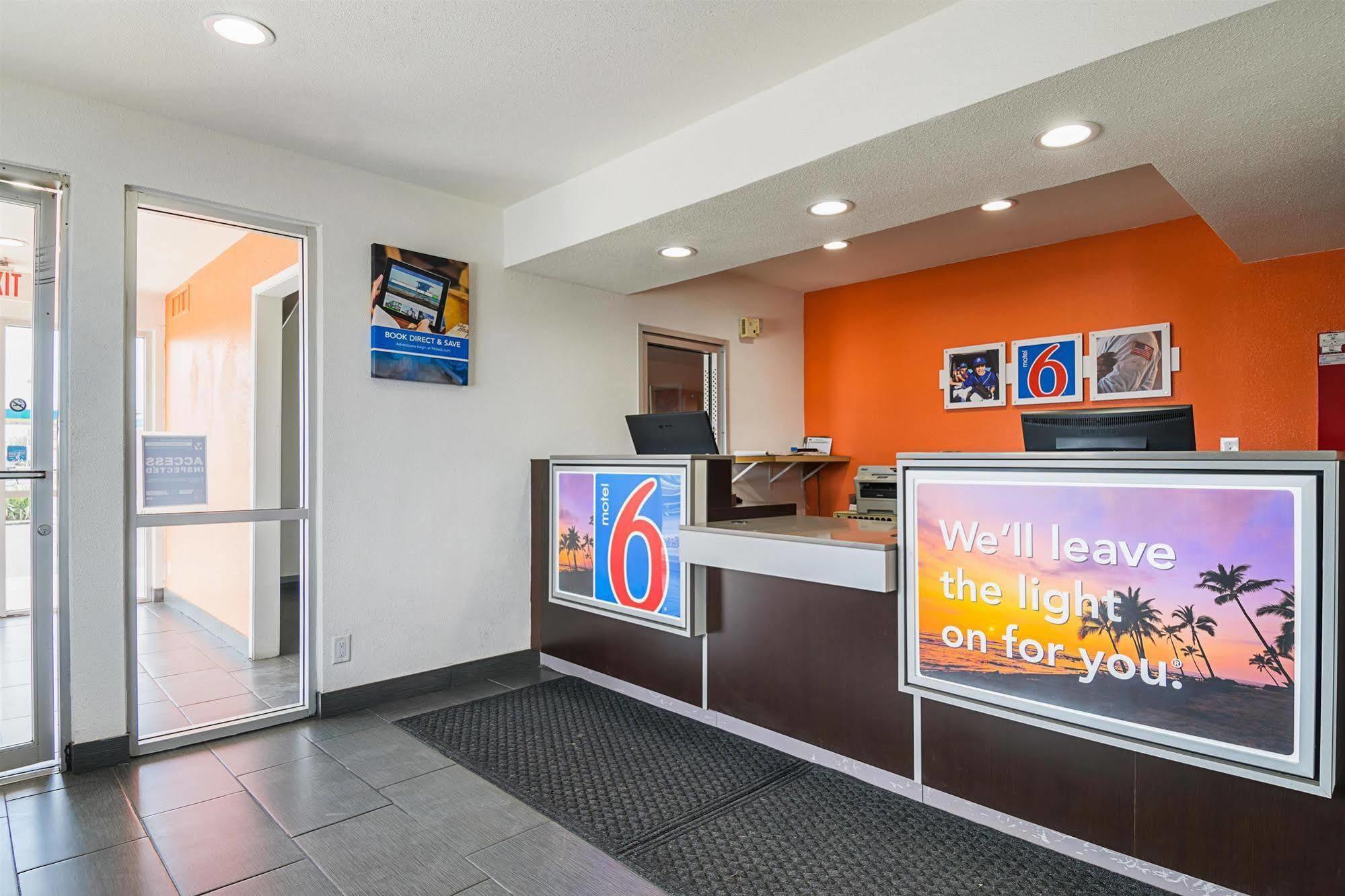 Motel 6 Lost Hills / Buttonwillow Racetrack Luaran gambar